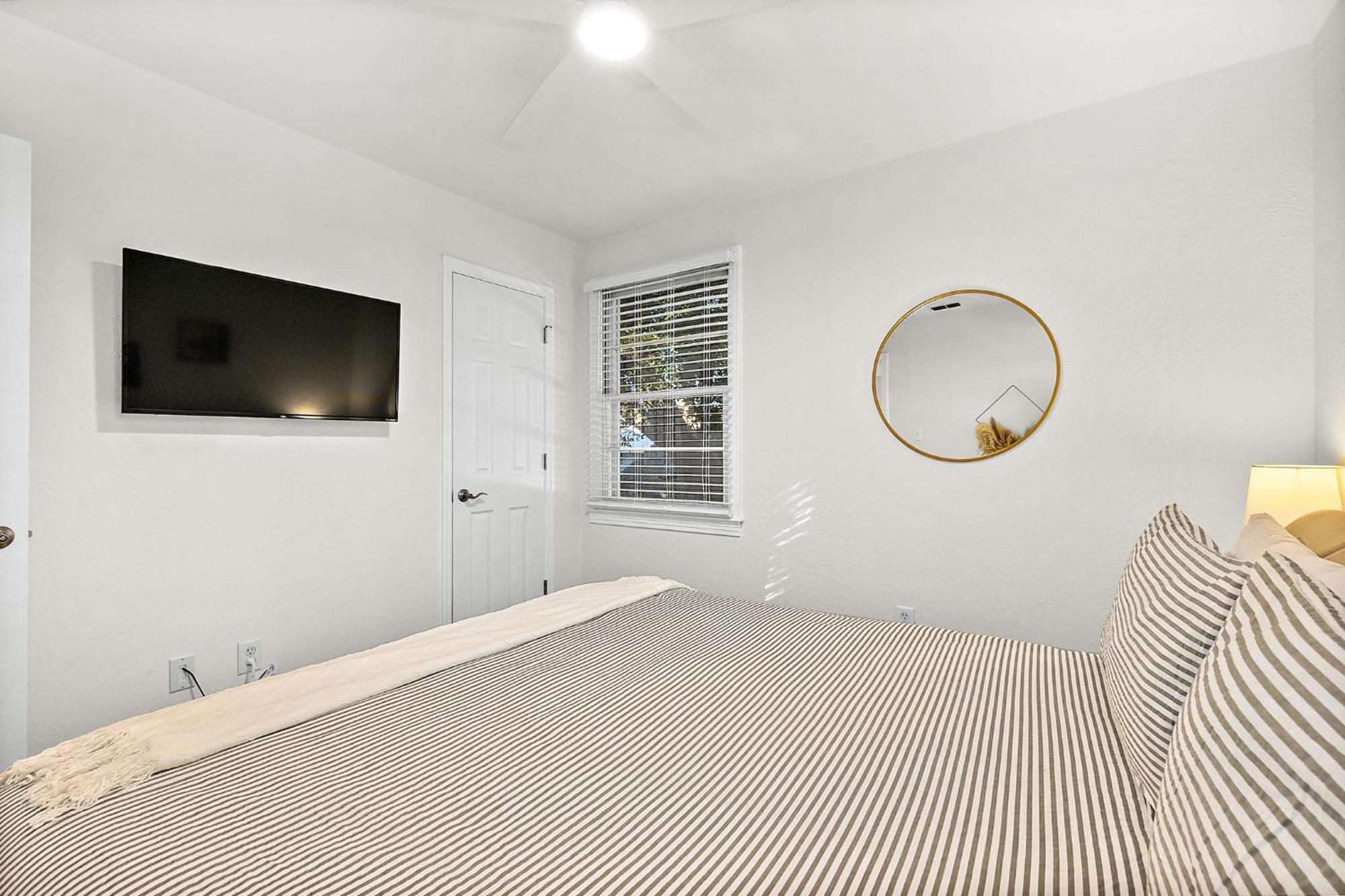 Private Uptown Flat - Walk To Nights Of Lights! Apartment St. Augustine Exterior foto